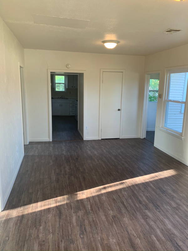 2026 Remco W Vine - Photo 2 of 10