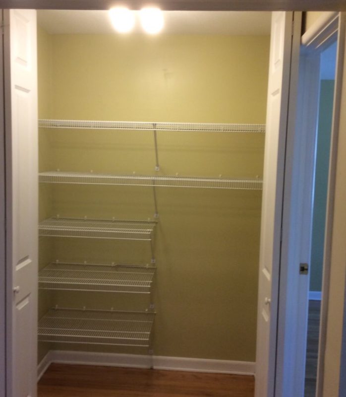 104 Oakwood Ave - Photo 6 of 14