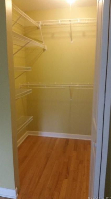 104 Oakwood Ave - Photo 7 of 14