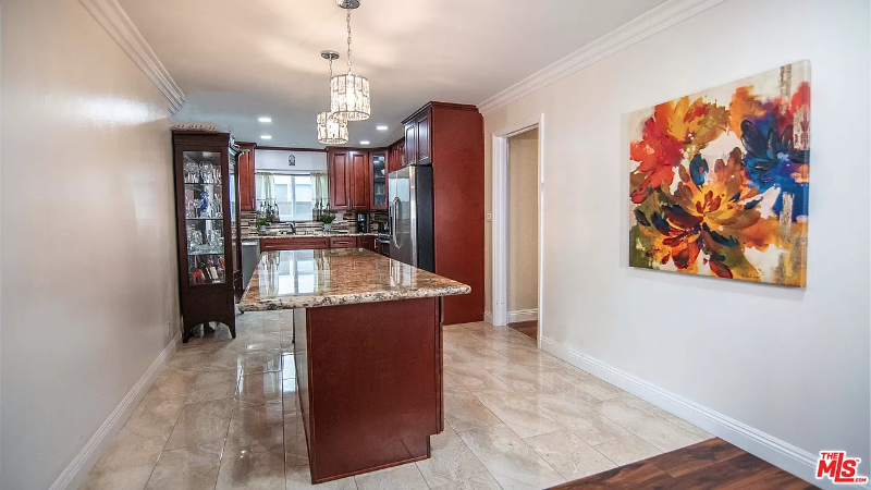 133 E 140th St - Photo 2 of 8