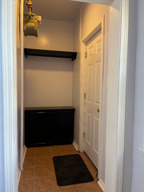 1639 W 38th Pl #1F - Photo 5 of 25