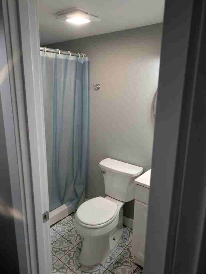 508 N Main St #C - Photo 7 of 11