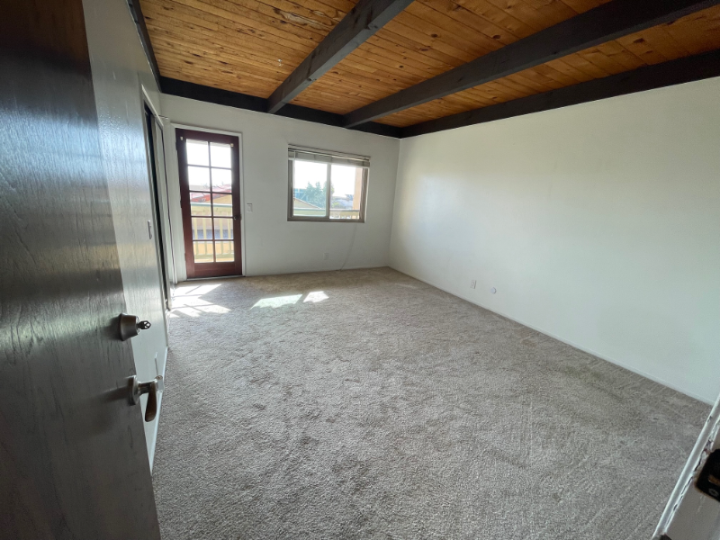 3335 Panorama Dr - Photo 2 of 10
