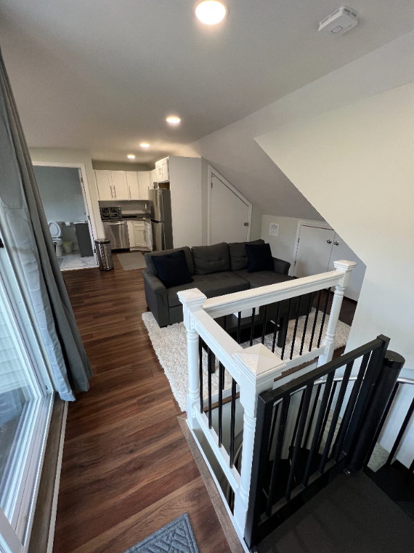 109 Willow Ave - Photo 2 of 24