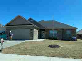 featured image of 1036 Tracey Ln