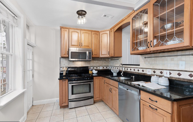 2120 N Capitol St Nw - Photo 5 of 18