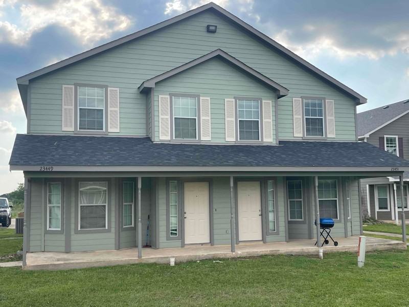 23449 High Point St - Photo 5 of 8