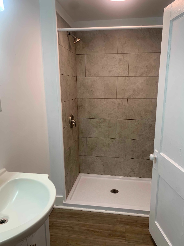 709 Carothers Ave #1 - Photo 5 of 8