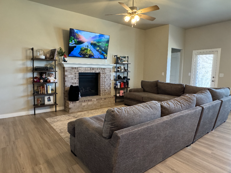 6725 Blue Sky St - Photo 3 of 18