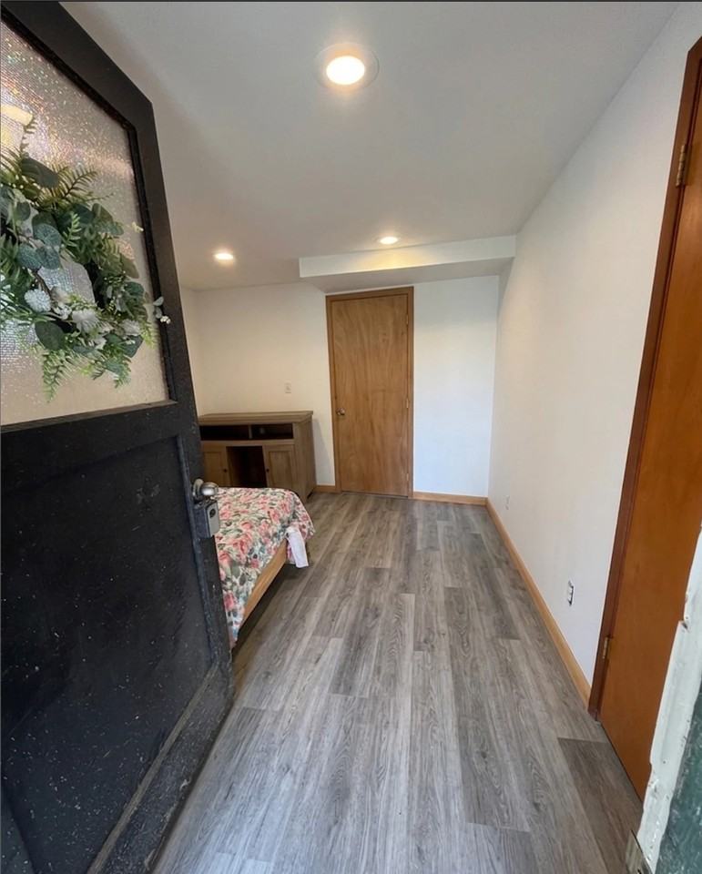 118 E 62nd St #BS - Photo 3 of 3