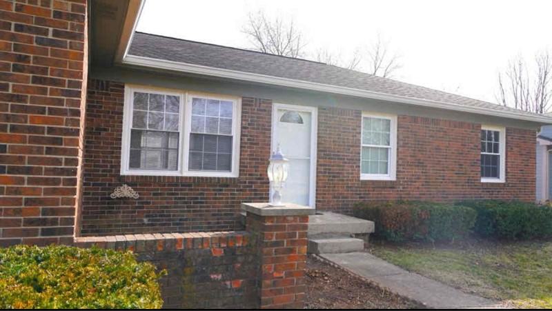 8021 Knollgate Ct - Photo 2 of 18