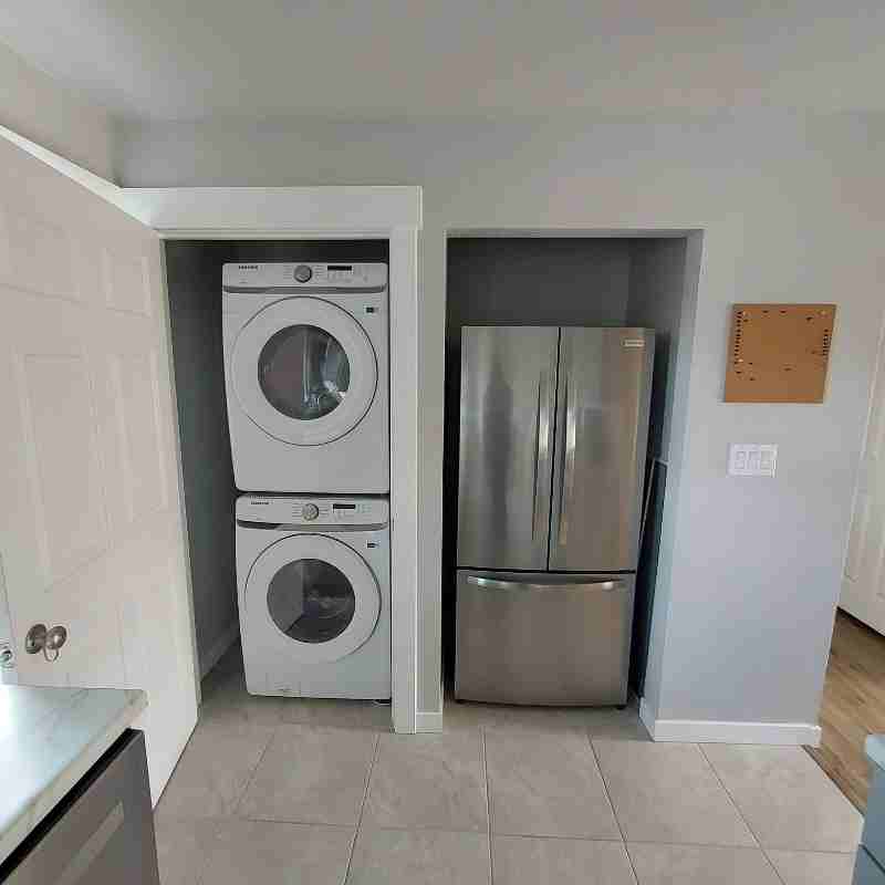 3209 Turnagain St #4 - Photo 4 of 8