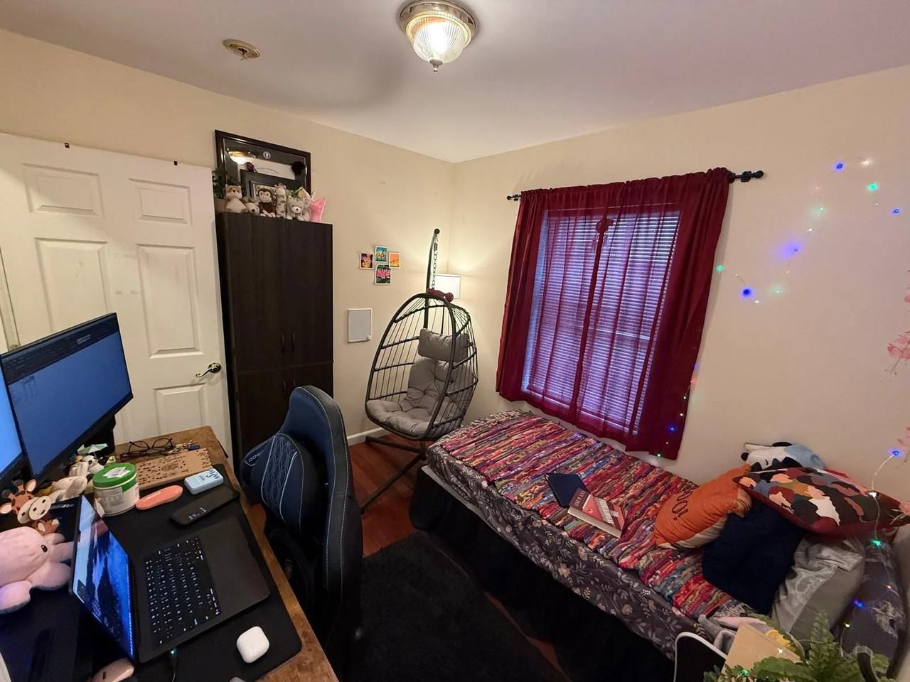 208 Cambridge Ave #2 - Photo 3 of 12