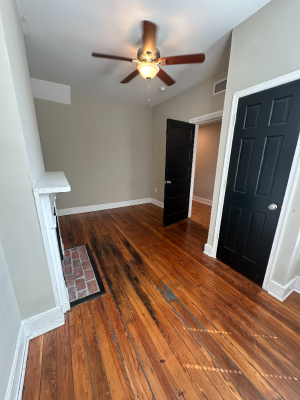 417 Gilmer St - Photo 3 of 12