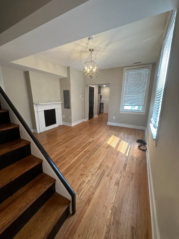 417 Gilmer St - Photo 4 of 12