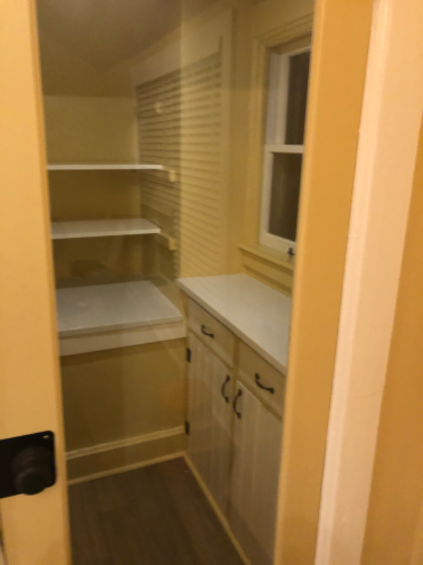 1454 N Franklin Pl - Photo 3 of 24