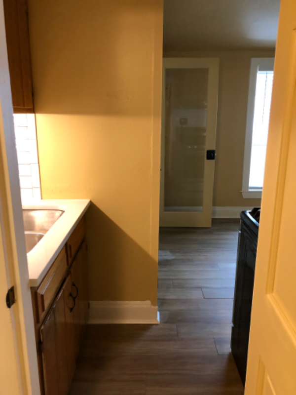 1454 N Franklin Pl - Photo 5 of 24