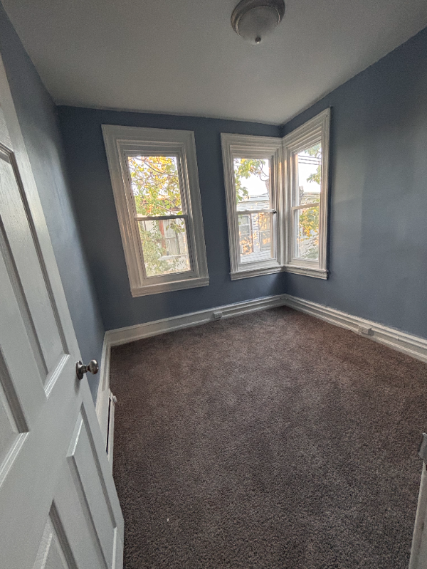 2437 N Colorado St #3 - Photo 5 of 8