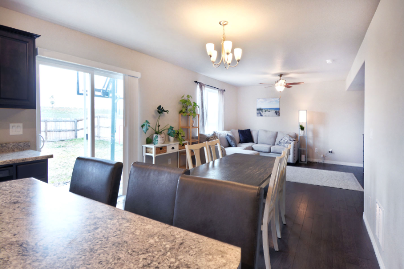 6161 Mumford Dr - Photo 5 of 14