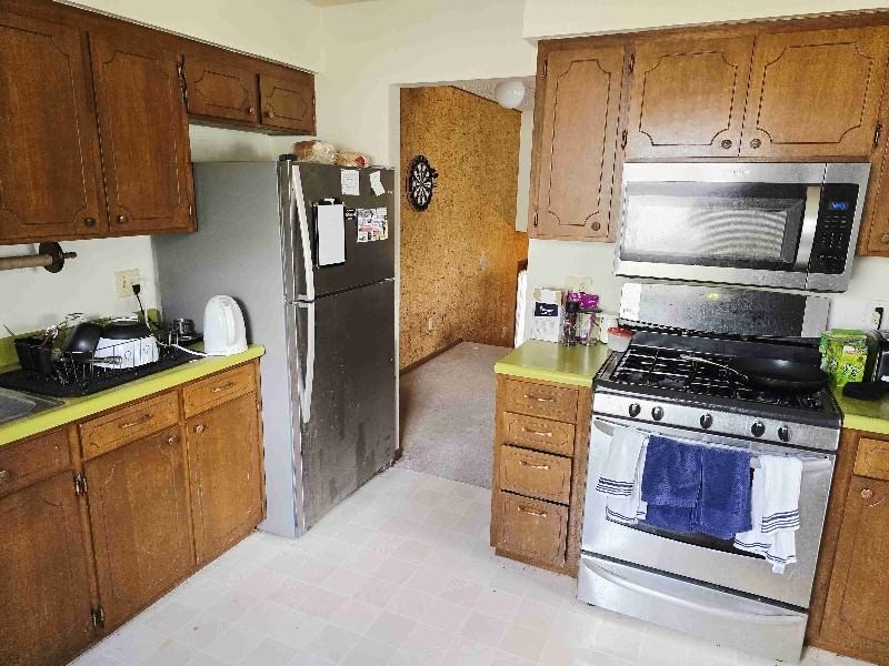 2111 Palmer Cir - Photo 6 of 18