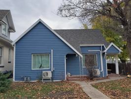 featured image of 881 23rd St