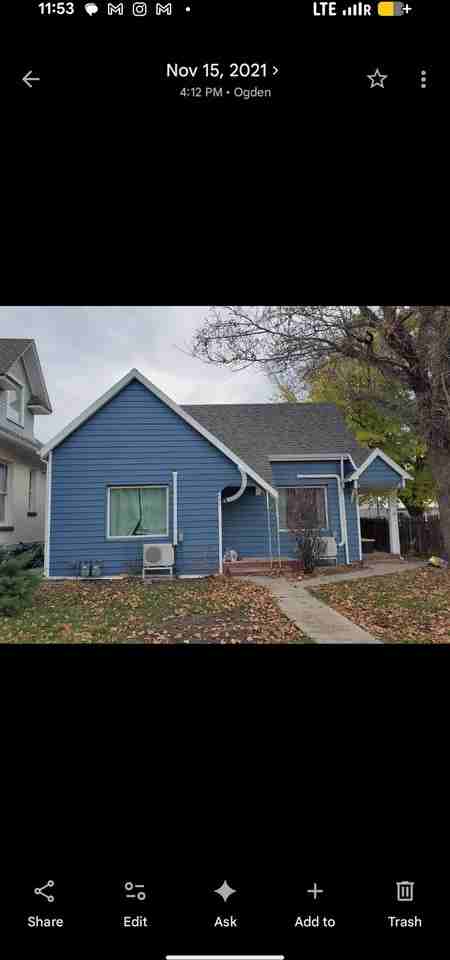 881 23rd St - Photo 2 of 2