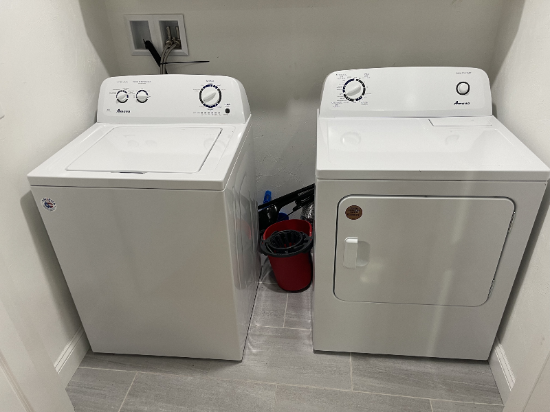 158B Beacon St - Photo 6 of 15