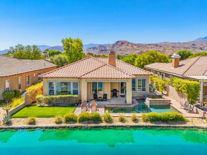 65 Shoreline Dr - Photo 2 of 20