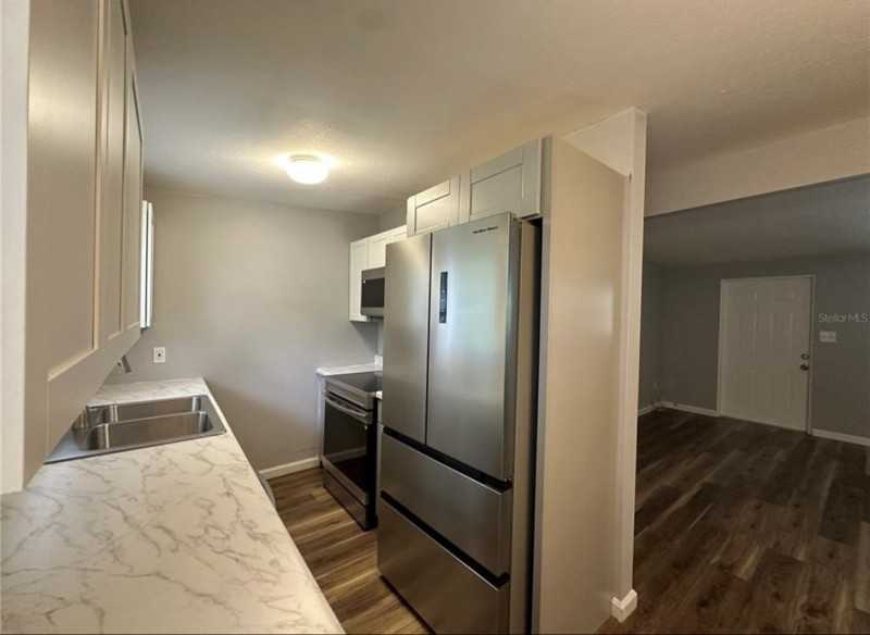 3805 7th Ave W - Photo 5 of 12