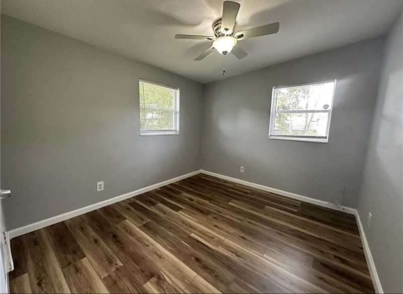 3805 7th Ave W - Photo 7 of 12