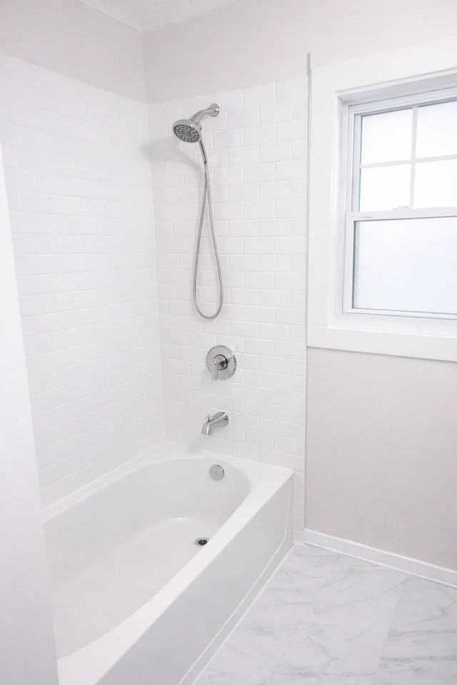 832 79th Pl S - Photo 3 of 5