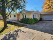 231 N John St #B - Photo 1 of 1