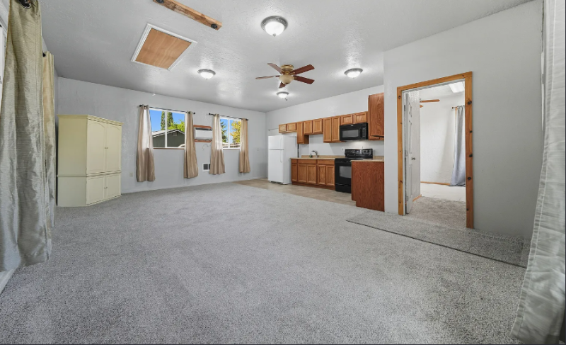 7831 Terra Linda Way #B - Photo 4 of 15