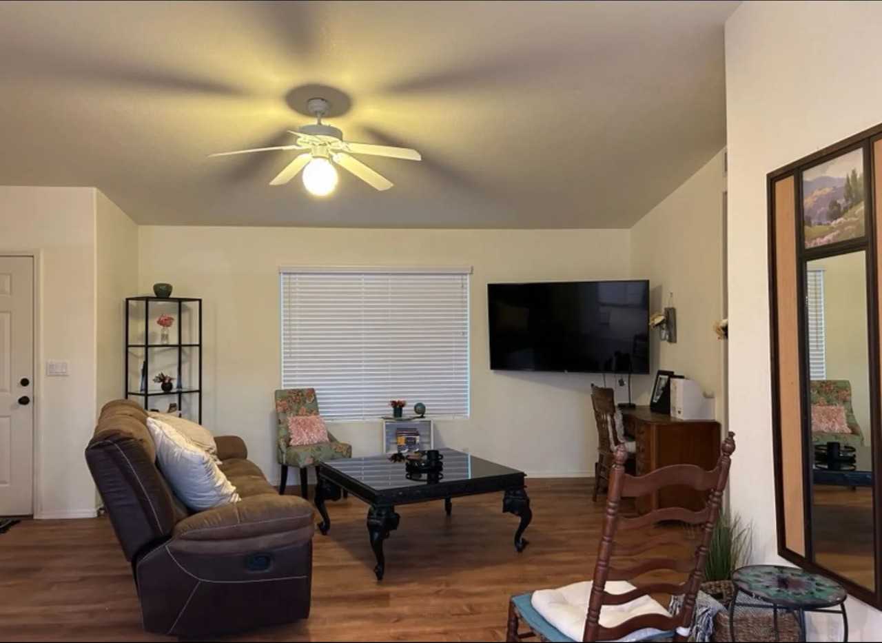 4389 S Bernard Pl - Photo 5 of 8