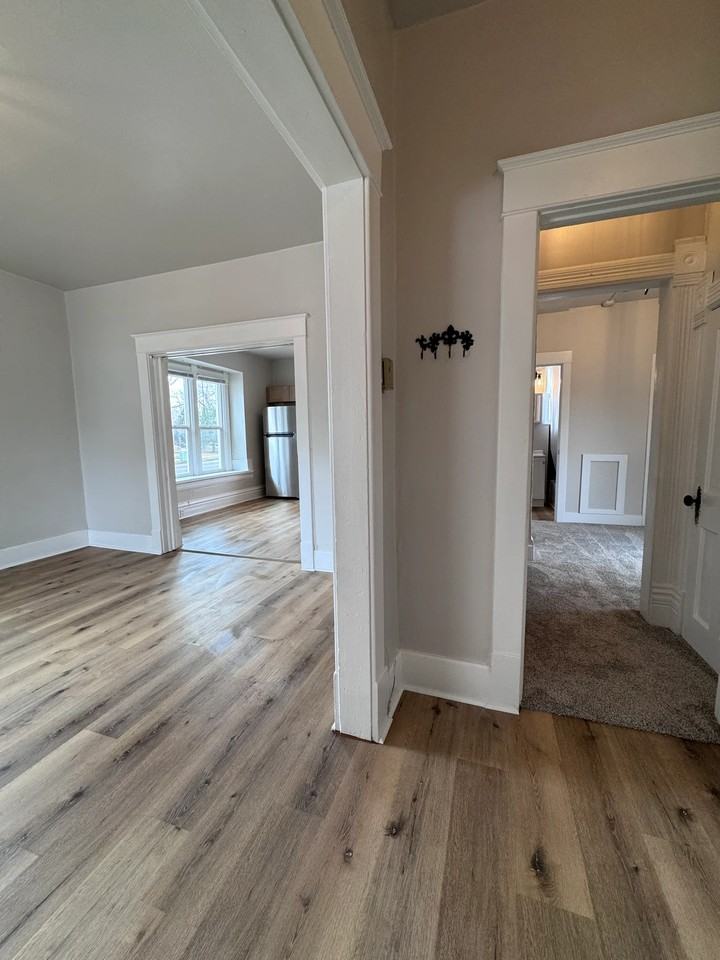 400 E 24th St #1 - Photo 2 of 13