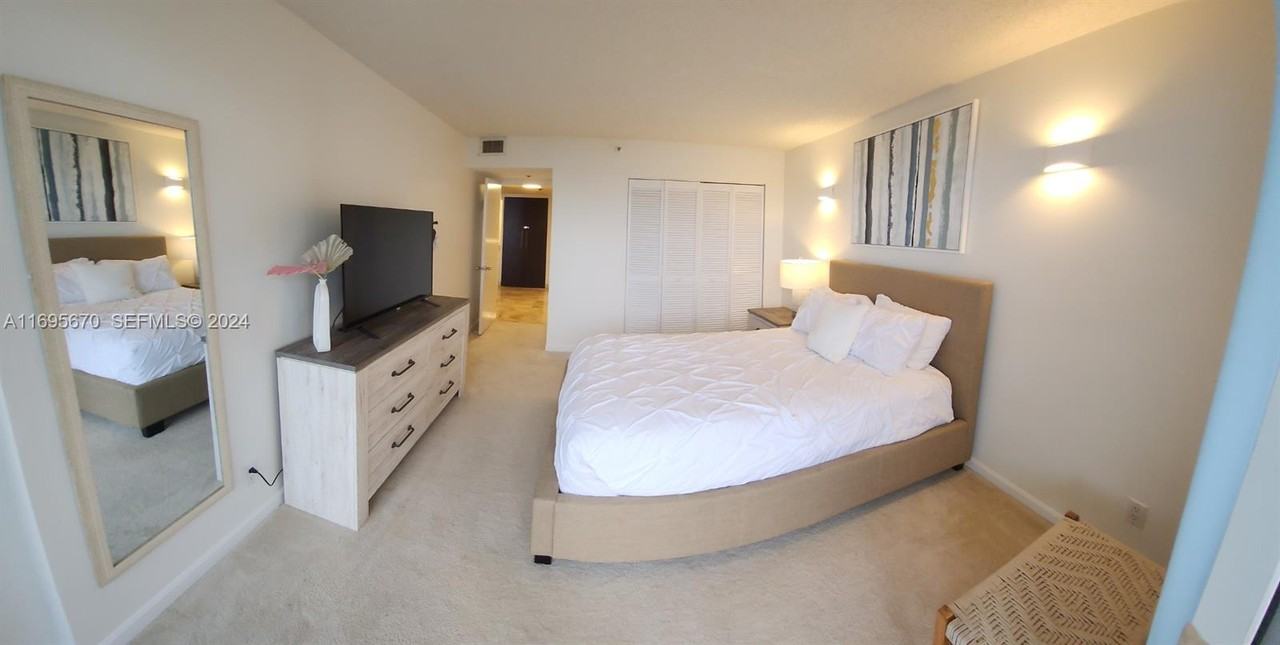 1717 North Bayshore Drive #A - Photo 4 of 16