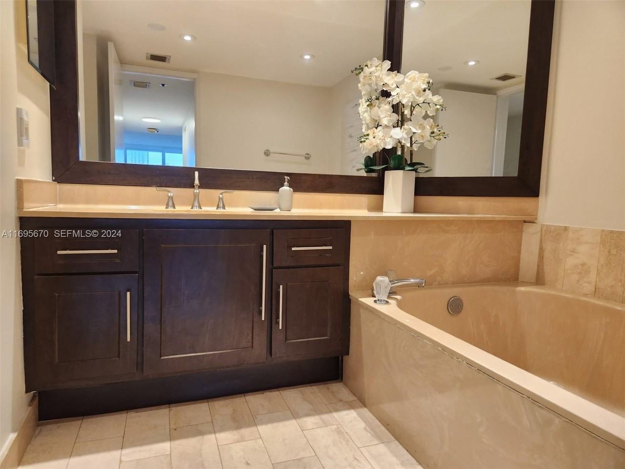 1717 North Bayshore Drive #A - Photo 5 of 16