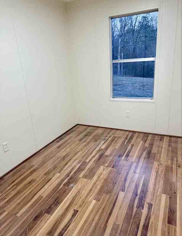 933 Mount Vernon Rd - Photo 6 of 9