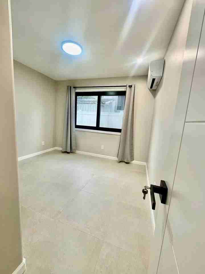 142 Kaloko Ln #2 - Photo 5 of 9