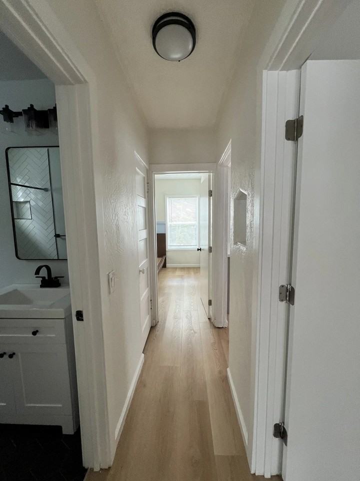 1910 Marin St - Photo 6 of 19