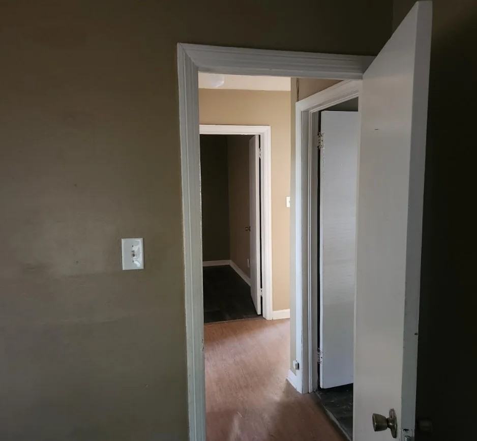 3113 Collier Rd - Photo 6 of 8