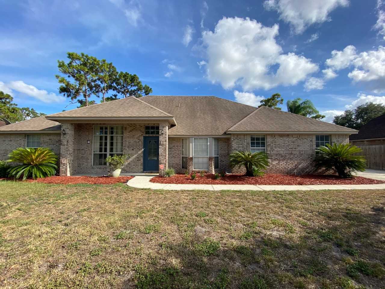 12382 Running River Rd S - Photo 2 of 9