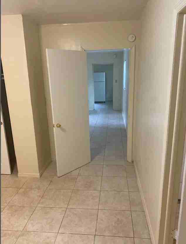 1737 Ixora Dr #B - Photo 2 of 3