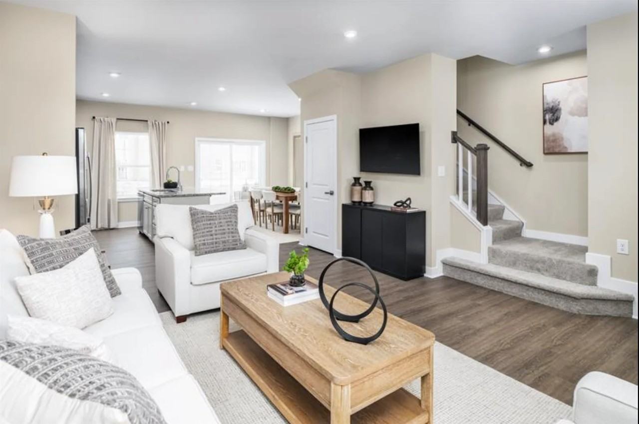 206 Reids Place Dr - Photo 4 of 12