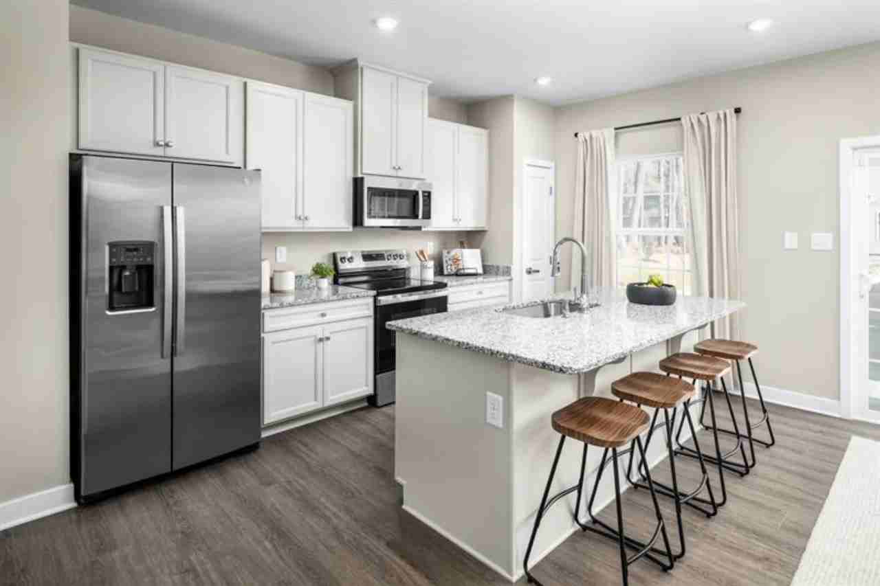 206 Reids Place Dr - Photo 6 of 12