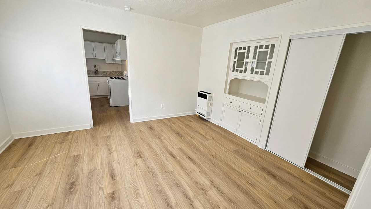 465 1/2 N Boylston St #463-1-4 - Photo 6 of 20