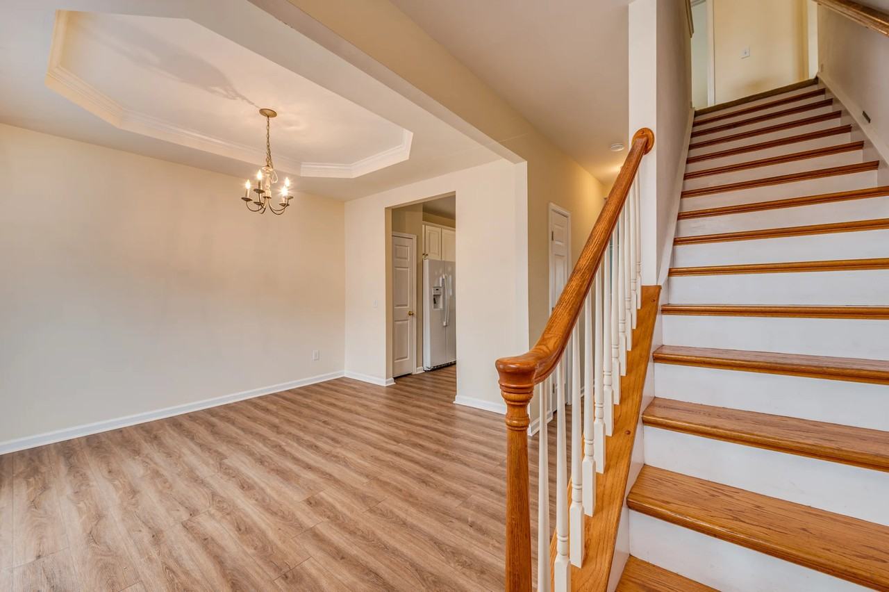 411 Foilage Ct - Photo 3 of 20