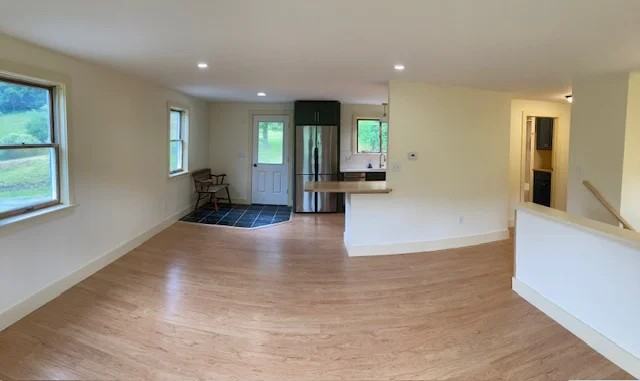 112 Spring Rd - Photo 7 of 20