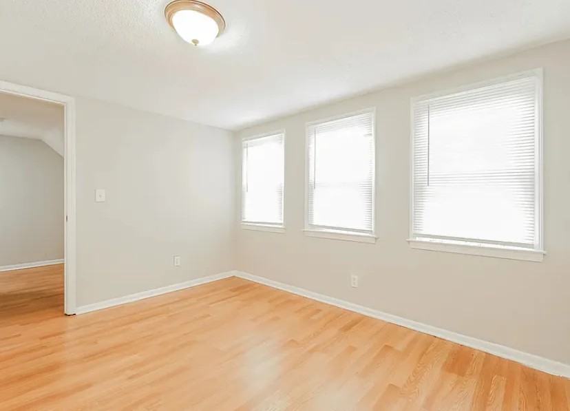 2495 River Rd - Photo 2 of 6