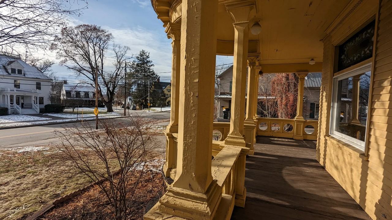 147 Pleasant St #1 - Photo 2 of 14